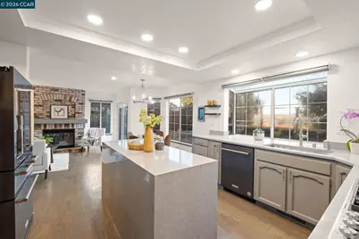 1304 Fountain Springs Cir, Danville, CA 94526 - Photo 14