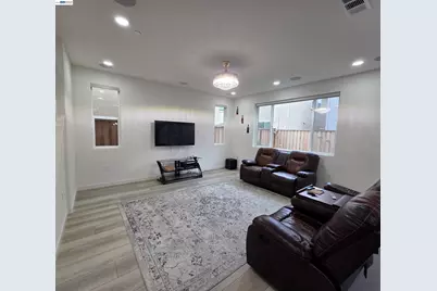 5390 Shenandoah Valley Ln, Antioch, CA 94531 - Photo 6