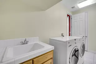 4068 Barn Hollow Way, Antioch, CA 94509 - Photo 22