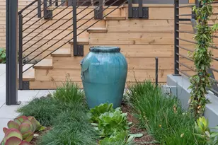 619 62nd St, Oakland, CA 94609 - Photo 32