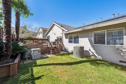 7758 Forsythia Ct, Pleasanton, CA 94588 - Photo 32
