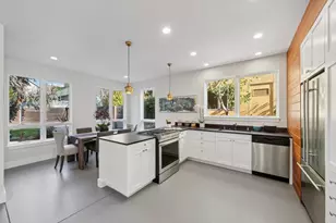 1126 Ocean Ave, Oakland, CA 94608 - Photo 20