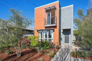 1126 Ocean Ave, Oakland, CA 94608 - Photo 1