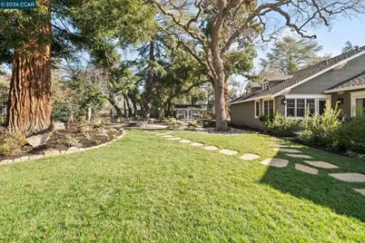 1749 Alameda Diablo, Diablo, CA 94528 - Photo 14