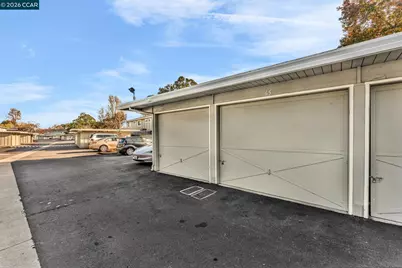 2724 Bollinger Canyon Rd, San Ramon, CA 94583 - Photo 24