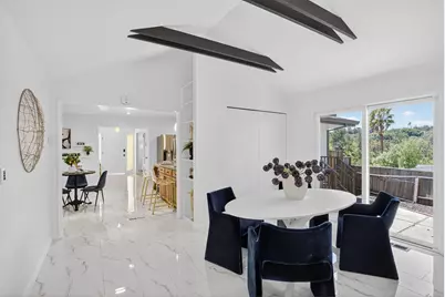 350 Elysian Fields Dr, Oakland, CA 94605 - Photo 10