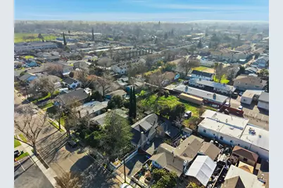 262 W Lowell Ave, Tracy, CA 95376 - Photo 38