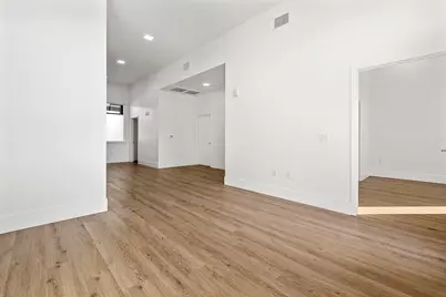 1545 32nd Street #210, Oakland, CA 94608 - Photo 4