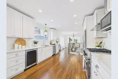 680 42nd St, Oakland, CA 94609 - Photo 12