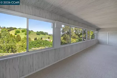 3136 Ptarmigan Dr #5, Walnut Creek, CA 94595 - Photo 2
