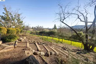 670 Logan Ln, Danville, CA 94526 - Photo 48