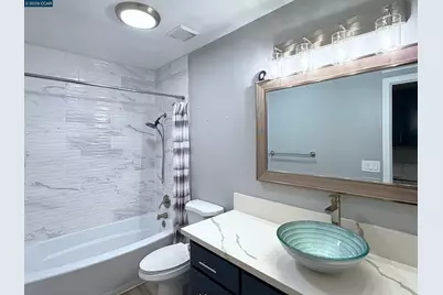 8922 Marlayana Ct, Elk Grove, CA 95758 - Photo 38