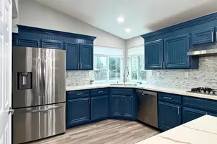 8922 Marlayana Ct, Elk Grove, CA 95758 - Photo 12