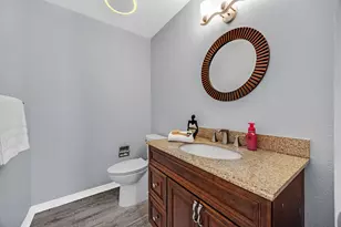 7551 Maywood Dr, Pleasanton, CA 94588 - Photo 4