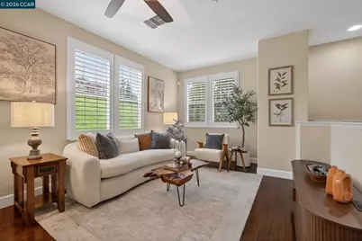 1509 Trailside Circle, Concord, CA 94518 - Photo 6