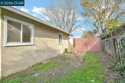 130 Cleopatra Dr, Pleasant Hill, CA 94523 - Photo 24