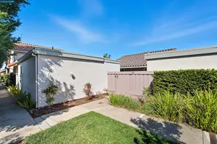 23 Mt Wilson Way, Clayton, CA 94517 - Photo 2