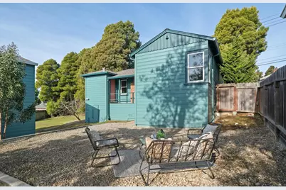 5634 Burlingame Ave, Richmond, CA 94804 - Photo 28