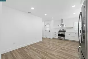 2251 Pacheco St, Concord, CA 94520 - Photo 10