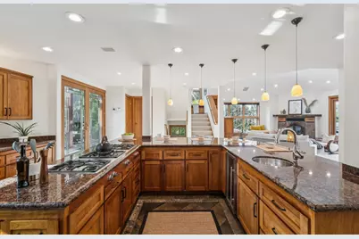 854 Leo Way, Oakland, CA 94611 - Photo 20