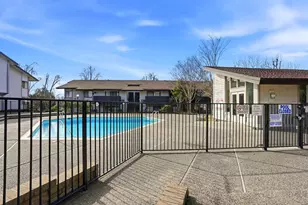 1443 Marchbanks Dr, Walnut Creek, CA 94598 - Photo 32