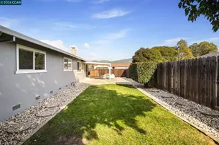 3916 St Michael Ct, Concord, CA 94519 - Photo 36