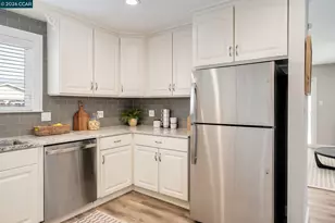 3916 St Michael Ct, Concord, CA 94519 - Photo 14