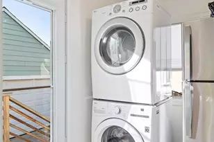 10315 Dante Ave, Oakland, CA 94603 - Photo 20