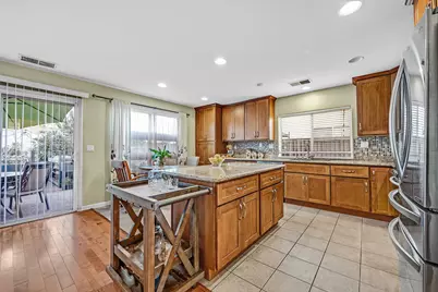 15100 Shining Star Ln, San Leandro, CA 94579 - Photo 6