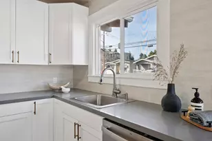 5500 Laverne Ave, Oakland, CA 94605 - Photo 22