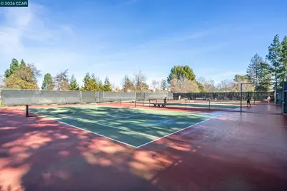 543 Matterhorn Dr, Walnut Creek, CA 94598 - Photo 48