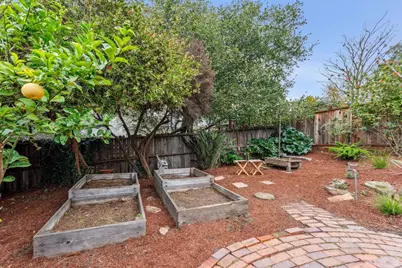 1108 33rd St, Oakland, CA 94610 - Photo 48