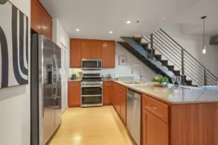 5855 Horton St, Emeryville, CA 94608 - Photo 6