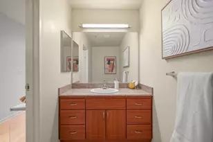 5855 Horton St, Emeryville, CA 94608 - Photo 6