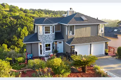 10353 Royal Oak Rd, Oakland, CA 94605 - Photo 2
