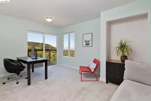 10353 Royal Oak Rd, Oakland, CA 94605 - Photo 32