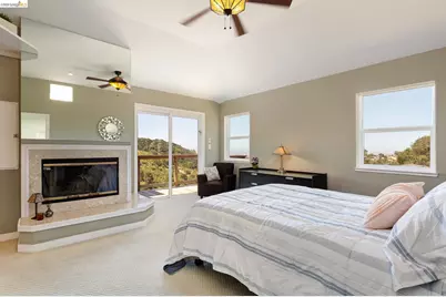 10353 Royal Oak Rd, Oakland, CA 94605 - Photo 24
