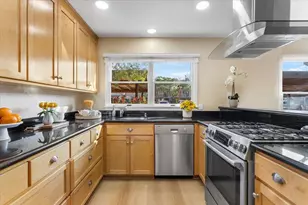 608 Centre Ct, Alameda, CA 94502 - Photo 20