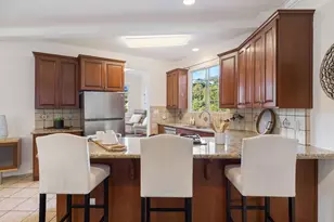 5668 Buena Vista Ave, Oakland, CA 94618 - Photo 10