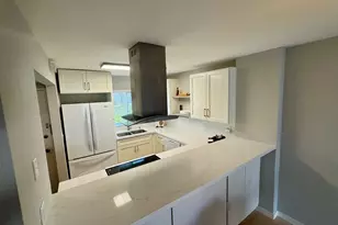 1037 Via Bonita, Alameda, CA 94502 - Photo 4