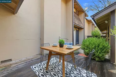 1520 Candelero Dr, Walnut Creek, CA 94598 - Photo 34