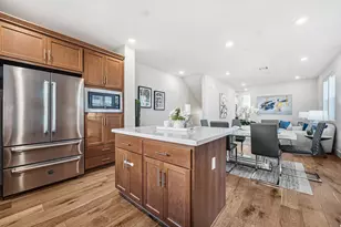 672 Amalfi Loop, Milpitas, CA 95035 - Photo 8