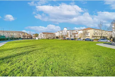 672 Amalfi Loop, Milpitas, CA 95035 - Photo 54