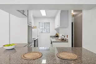 1425 Lakeside Dr, Oakland, CA 94612 - Photo 10