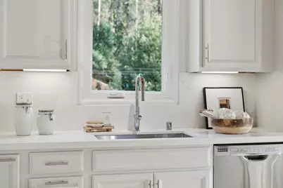 6308 Heather Ridge, Oakland, CA 94611 - Photo 14