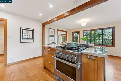 11 Los Conejos, Orinda, CA 94563 - Photo 16