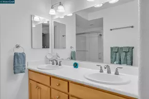 6078 Old Quarry Loop, Oakland, CA 94605 - Photo 24