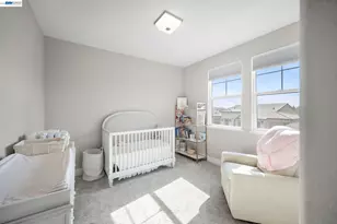 1605 Radiance Ln, Modesto, CA 95356 - Photo 28