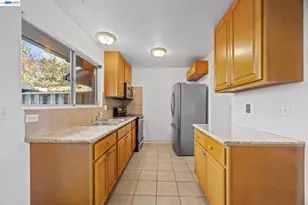 3665 Oxford Common, Fremont, CA 94536 - Photo 18