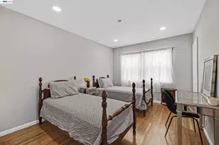 5707 Carberry Ave, Oakland, CA 94609 - Photo 18